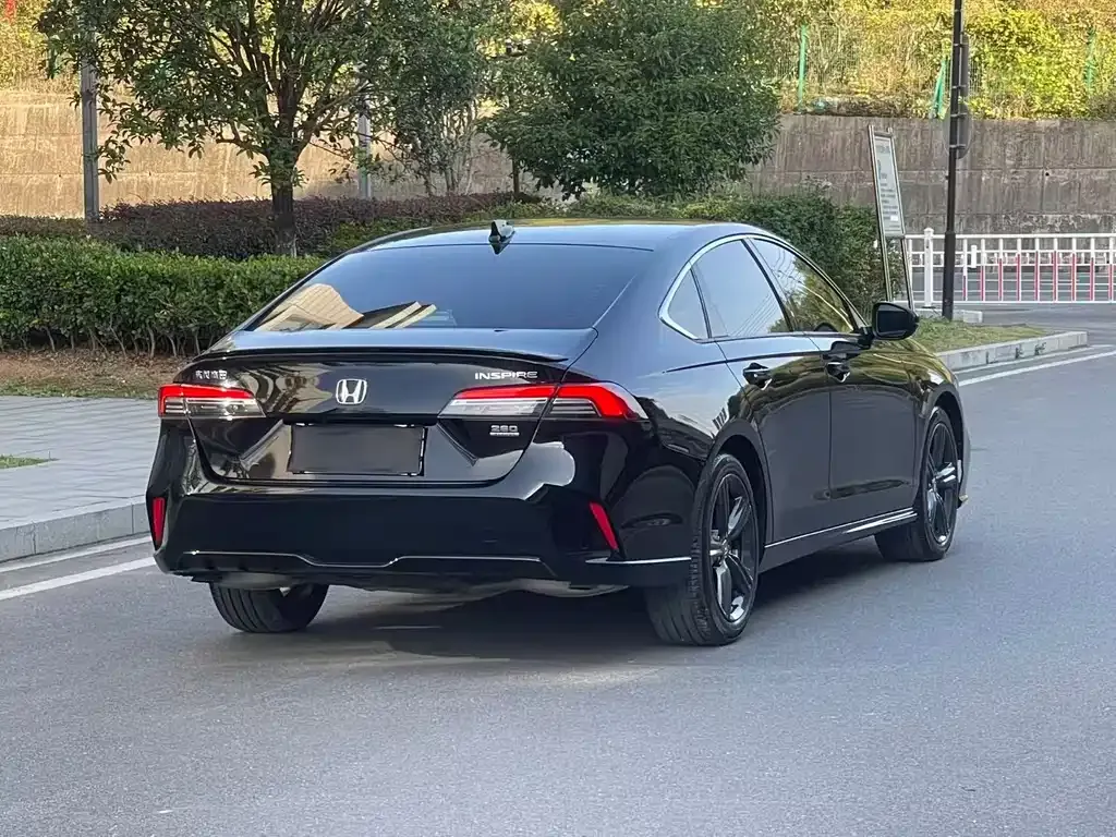 Honda Inspire — фото 10