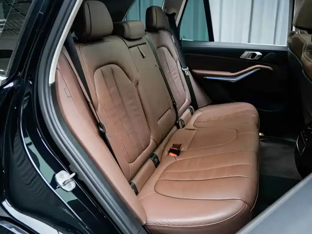 BMW X5 (Import) — фото 3