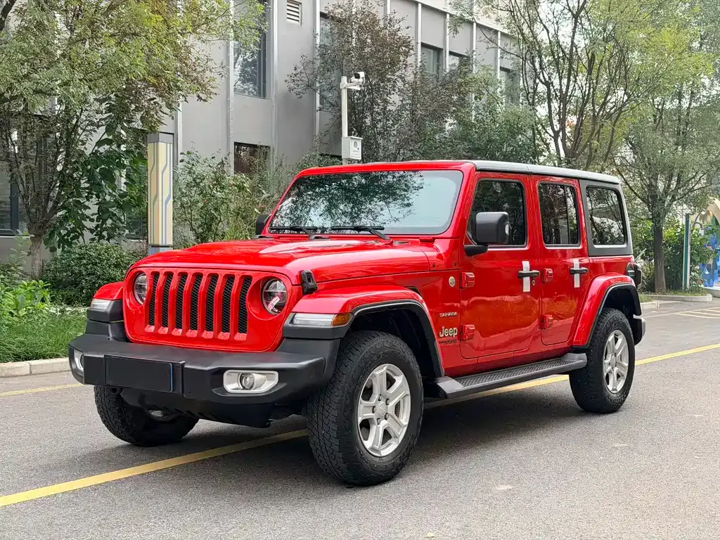 Jeep Wrangler — фото 1