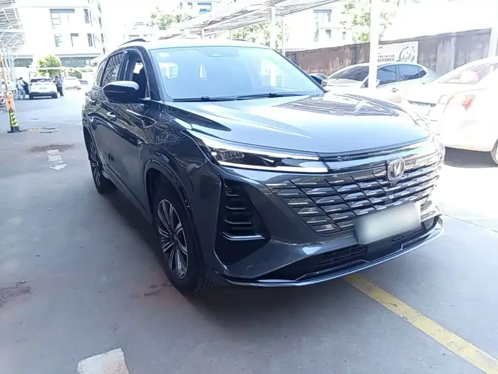 Changan CS75 PLUS — фото 2