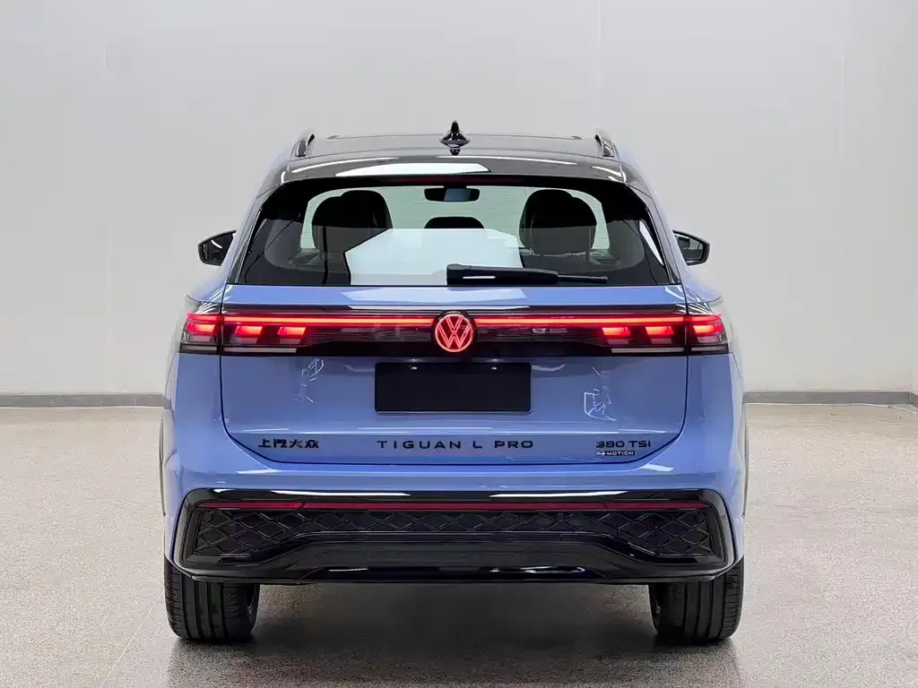 Volkswagen Tiguan L — фото 5