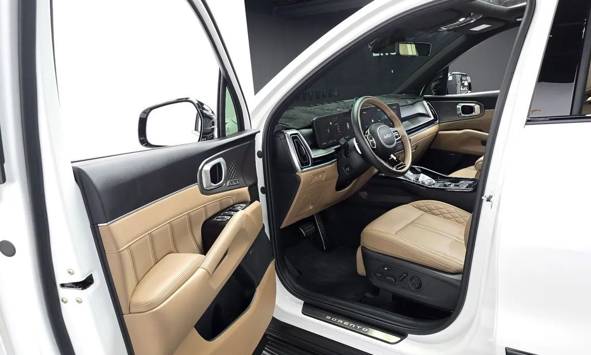 Kia Sorento — фото 7