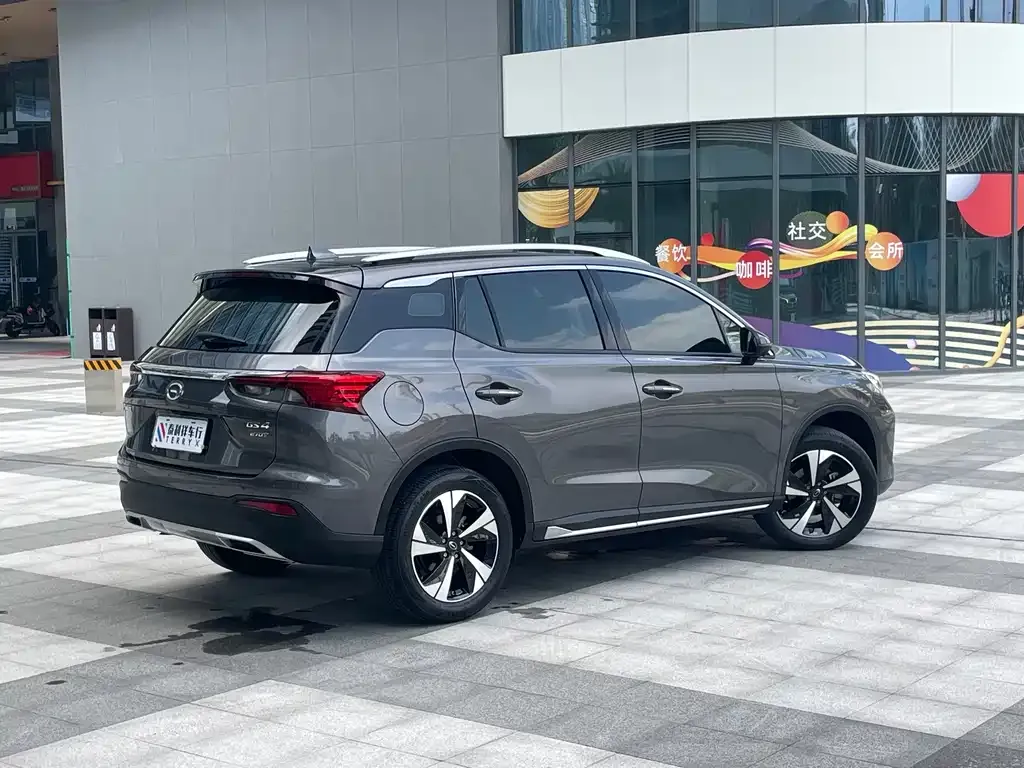 GAC Motor Trumpchi GS4 — фото 4