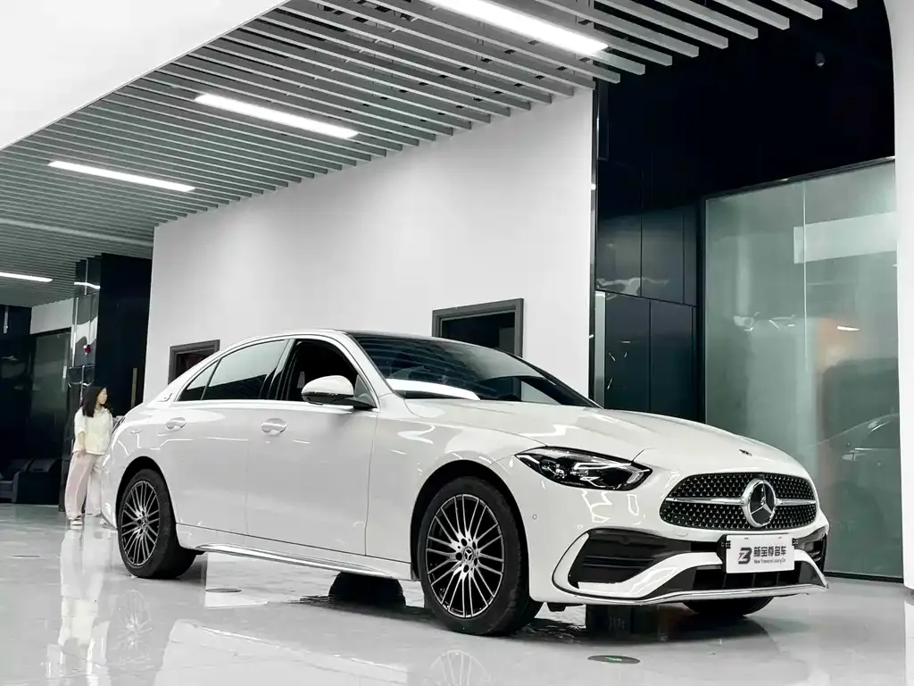 Mercedes-Benz C-Class — фото 8