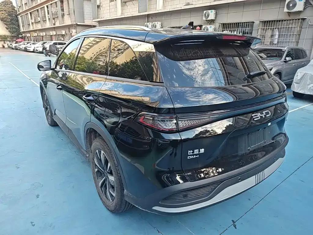 BYD Sealion 05 DM-i — фото 8