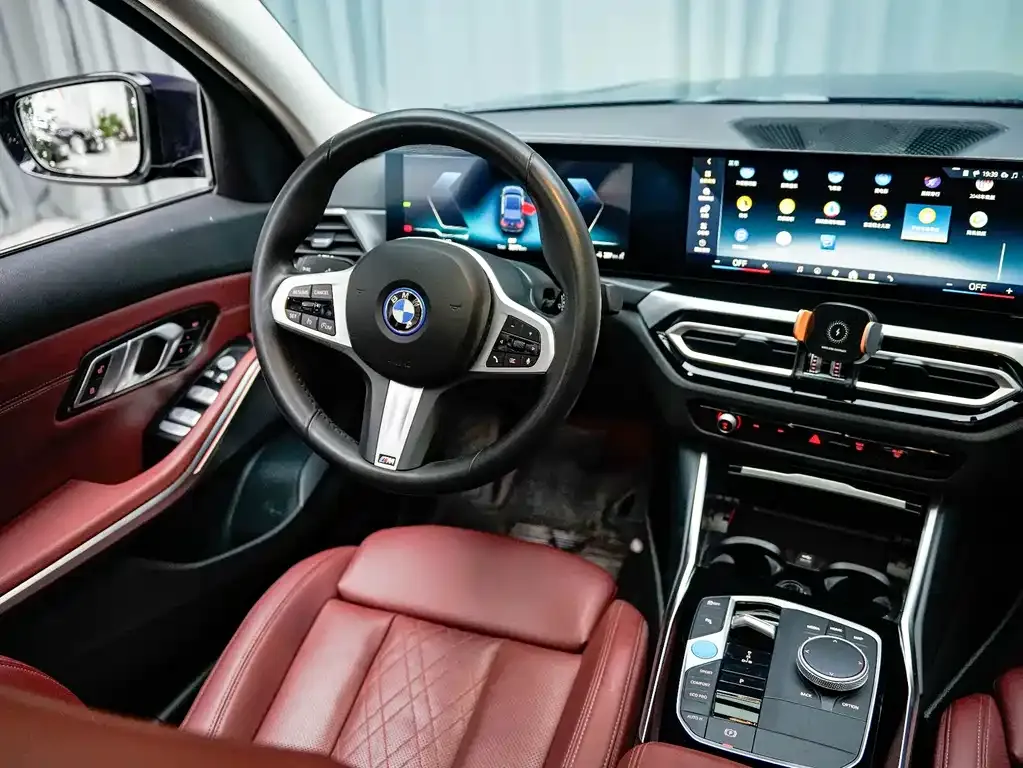BMW i3 — фото 10