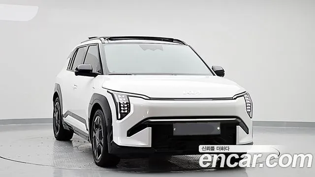 Kia EV3 — фото 2