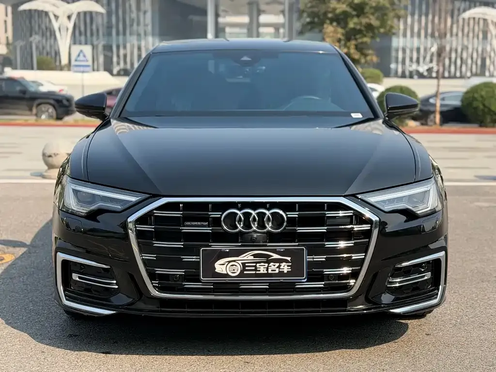 Audi A6L — фото 9