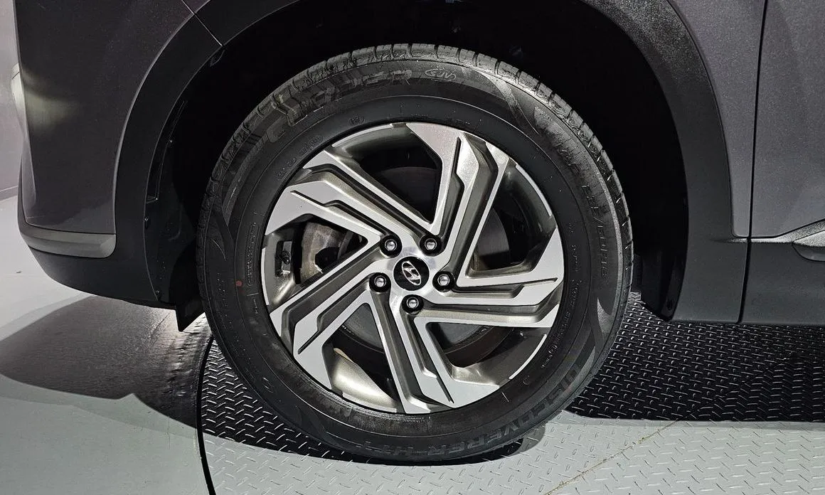 Hyundai Santafe — фото 9