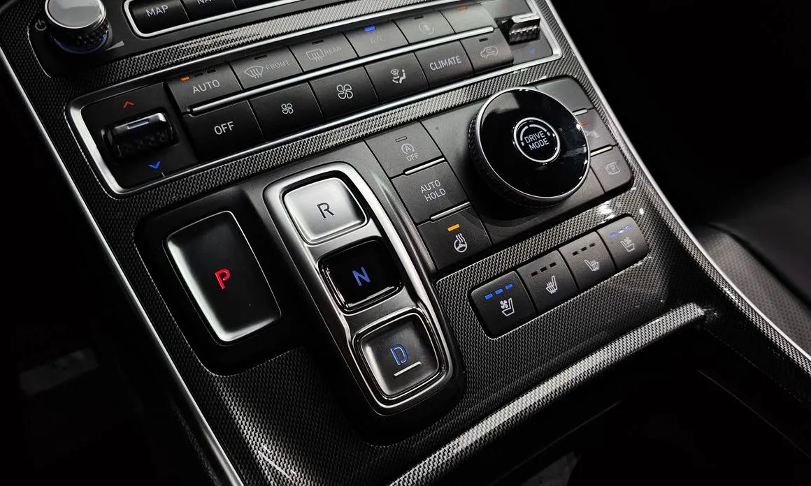 Hyundai Santafe — фото 6