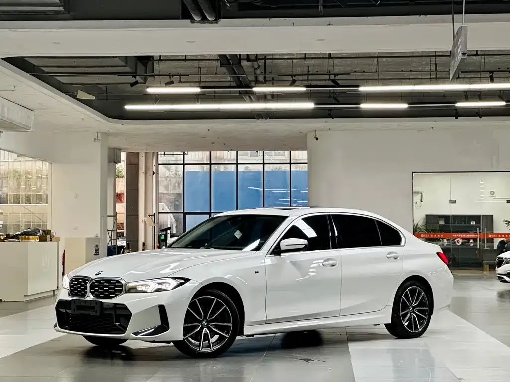 BMW 3 Series — фото 1