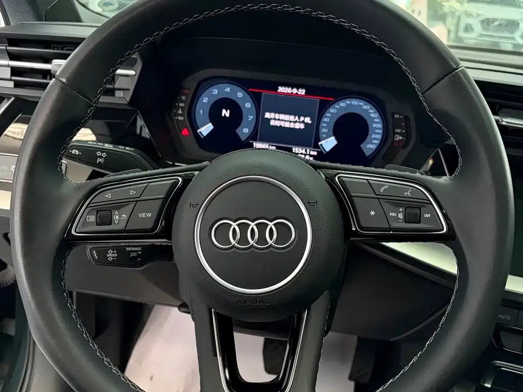 Audi A3 — фото 3