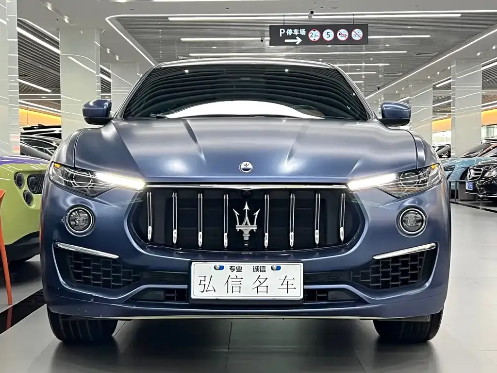 Maserati Levante — фото 8