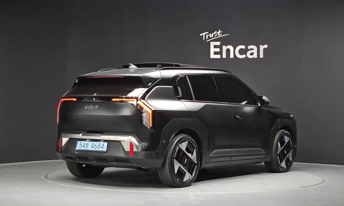 Kia EV3 — фото 4