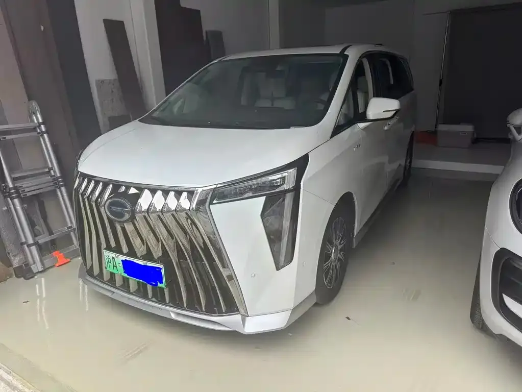 GAC Motor Trumpchi E9 — фото 1