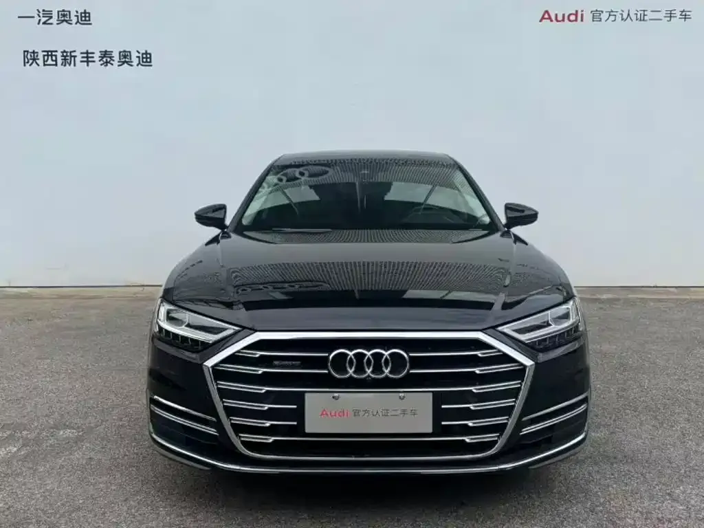 Audi A8 — фото 8