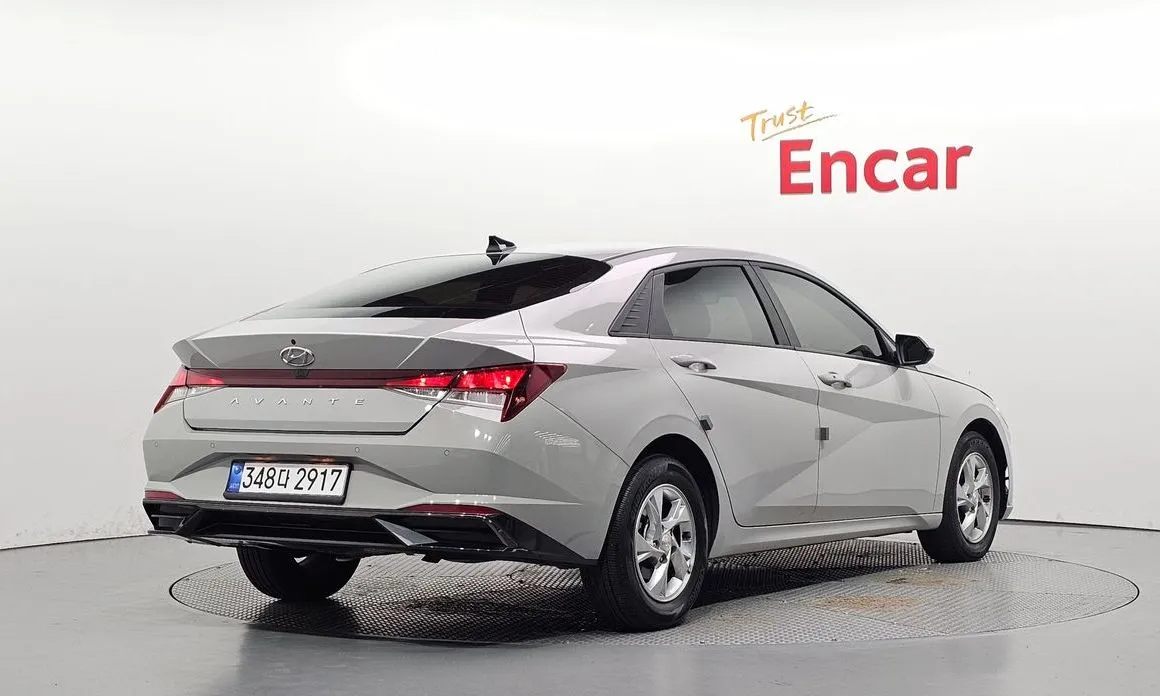 Hyundai AVANTE — фото 9