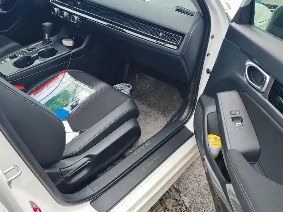 Honda Civic — фото 5