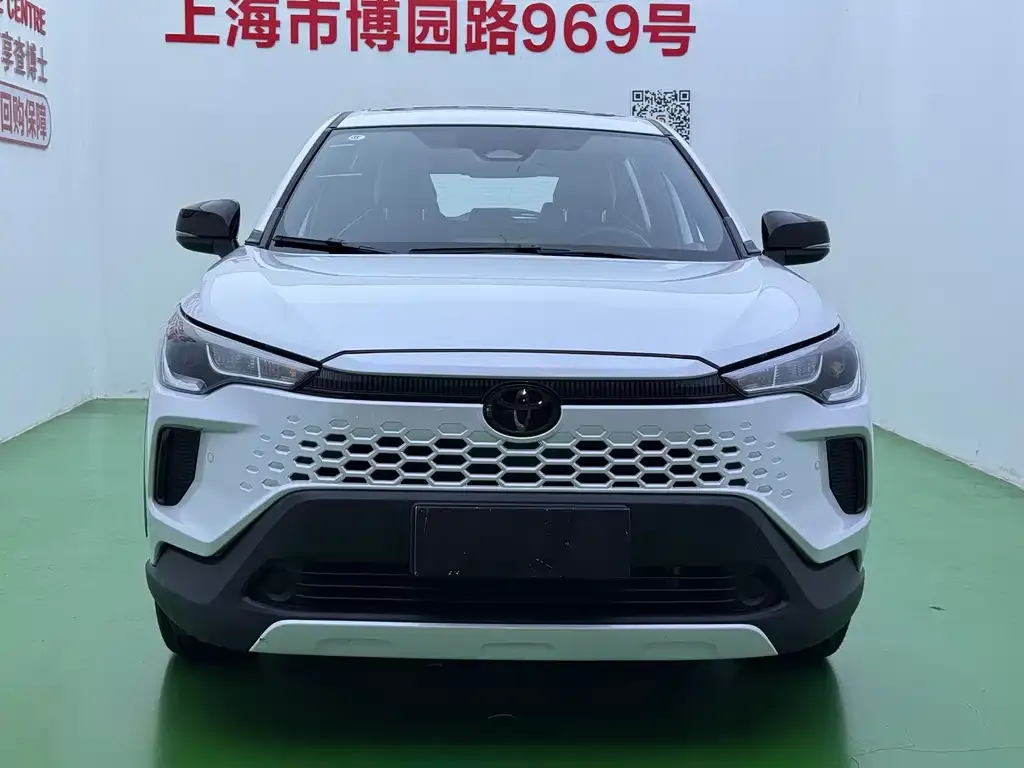 Toyota Corolla Cross — фото 7