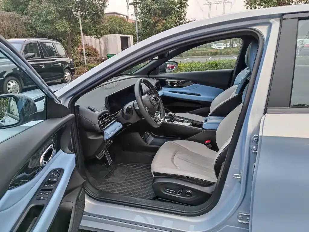 GAC Motor Shadow Leopard — фото 4