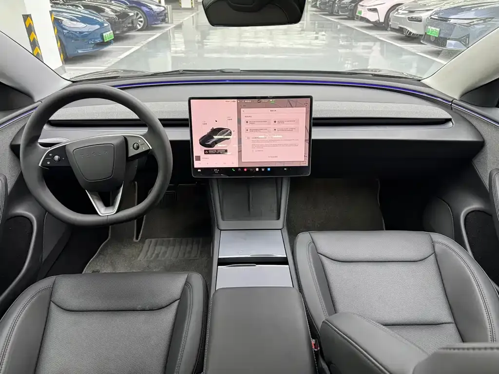 Tesla Model 3 — фото 9