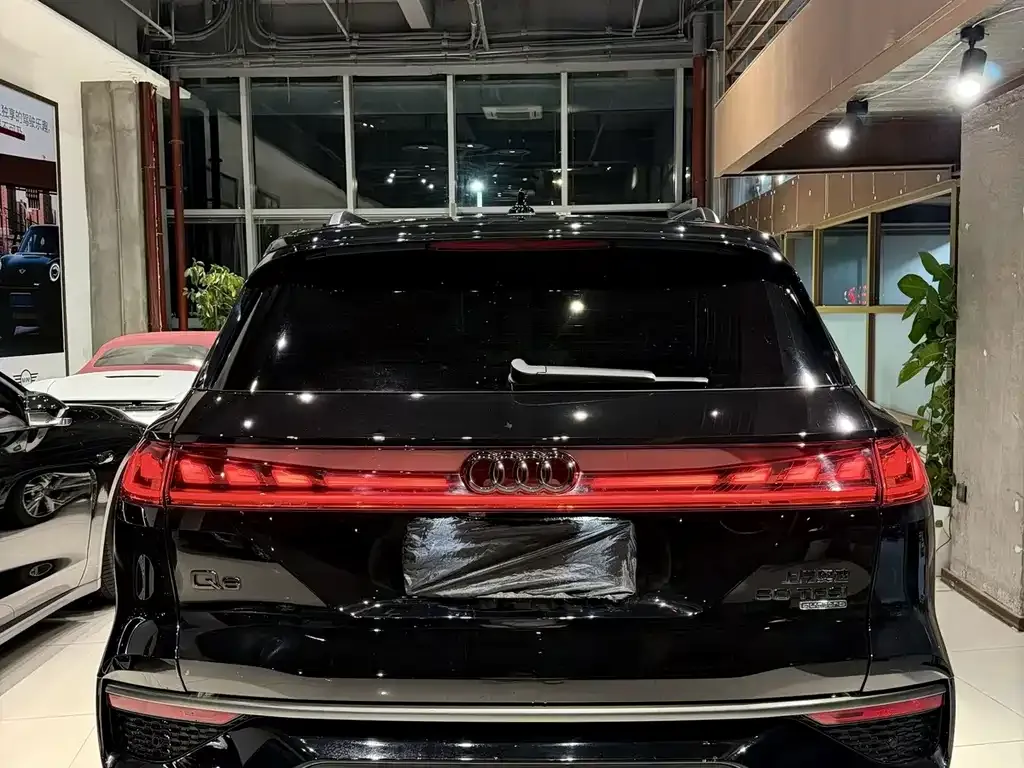 Audi Q6 — фото 2
