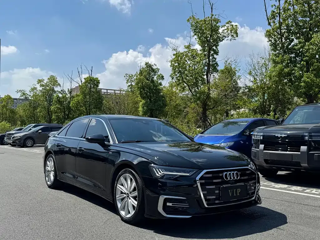 Audi A6L — фото 10