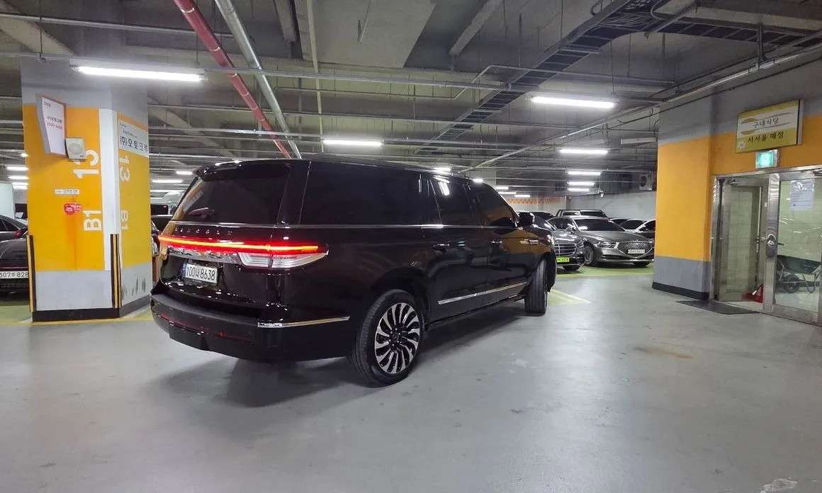 Lincoln Navigator — фото 2
