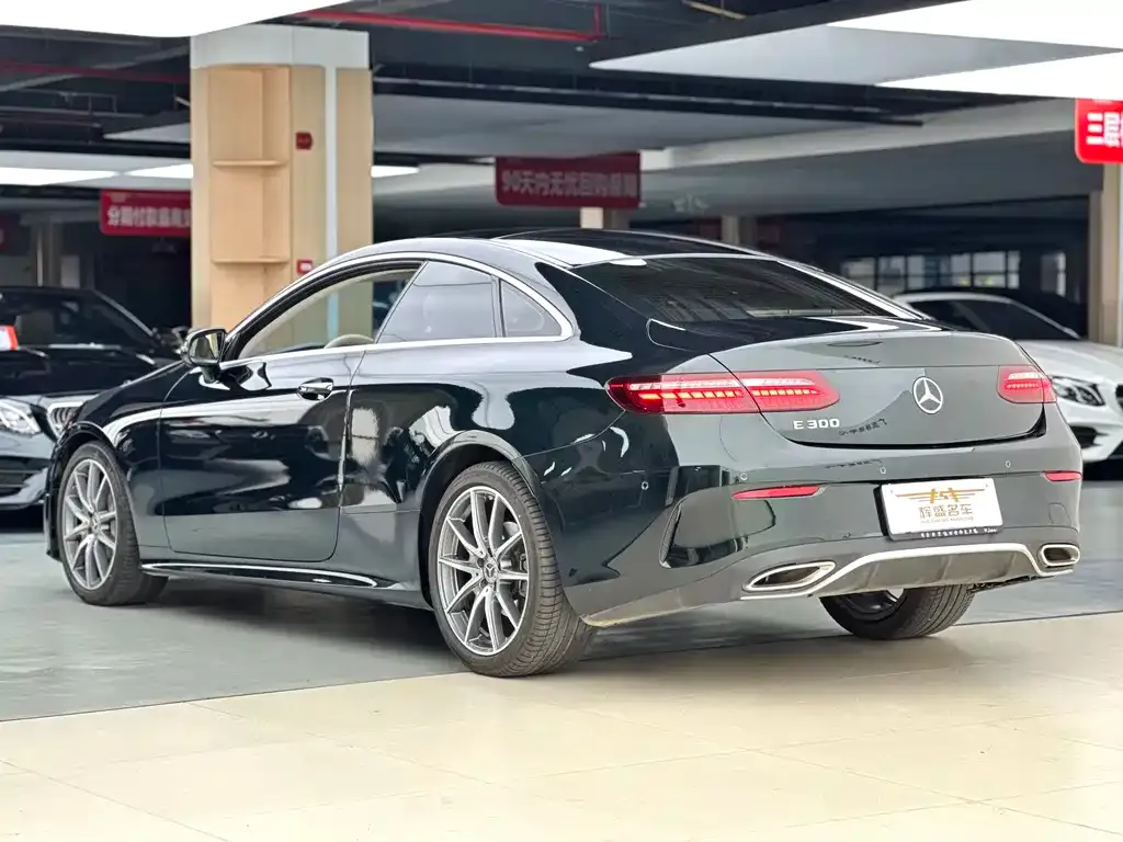 Mercedes-Benz E-Class (Import) — фото 7