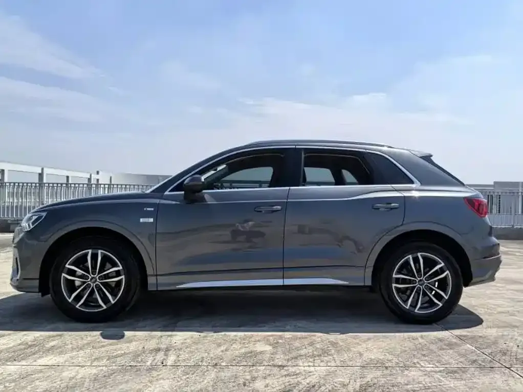 Audi Q3 — фото 3