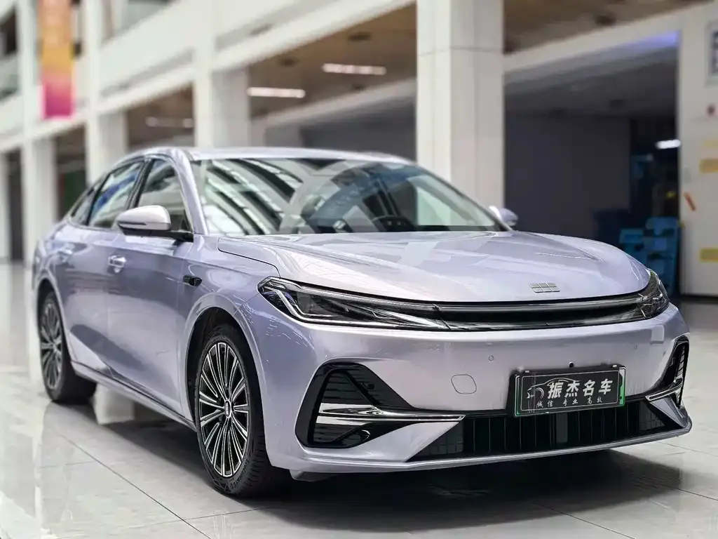 Geely Galaxy A7 EM — фото 7