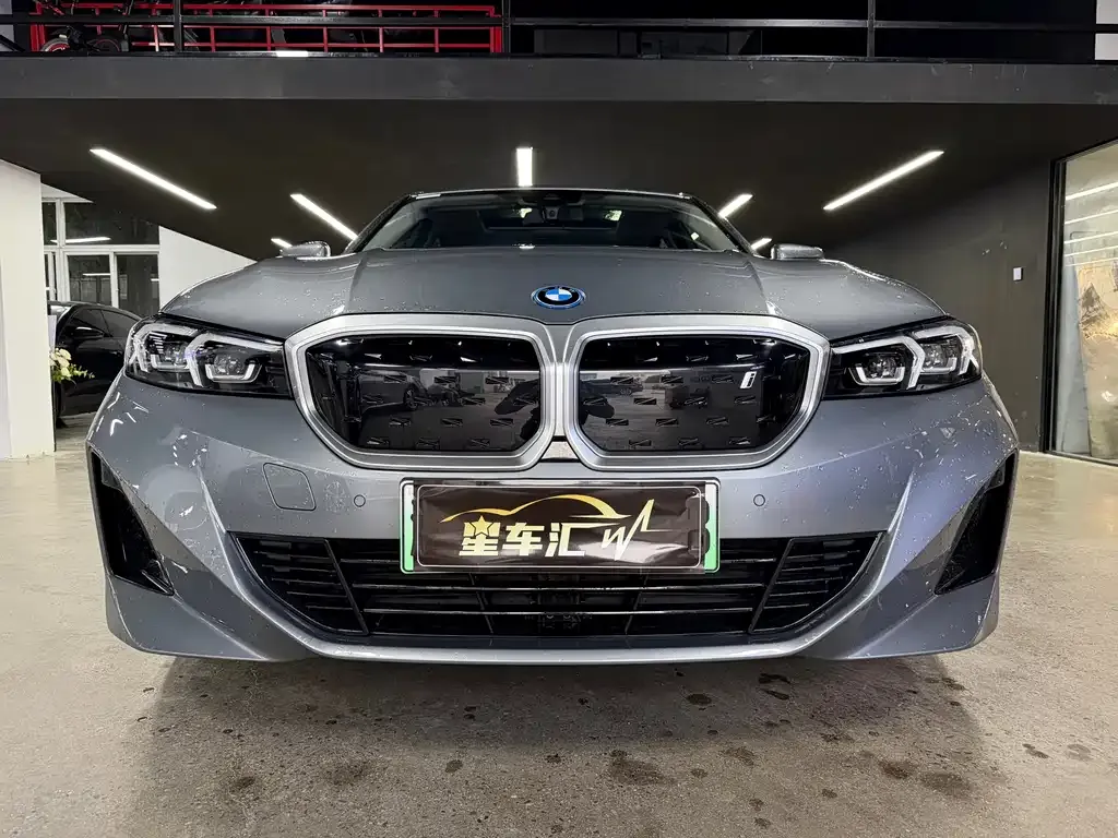 BMW i3 — фото 6