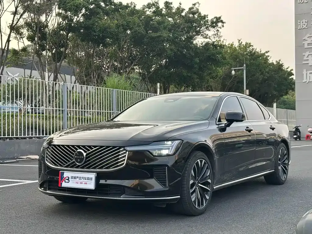 Volvo S90 — фото 8