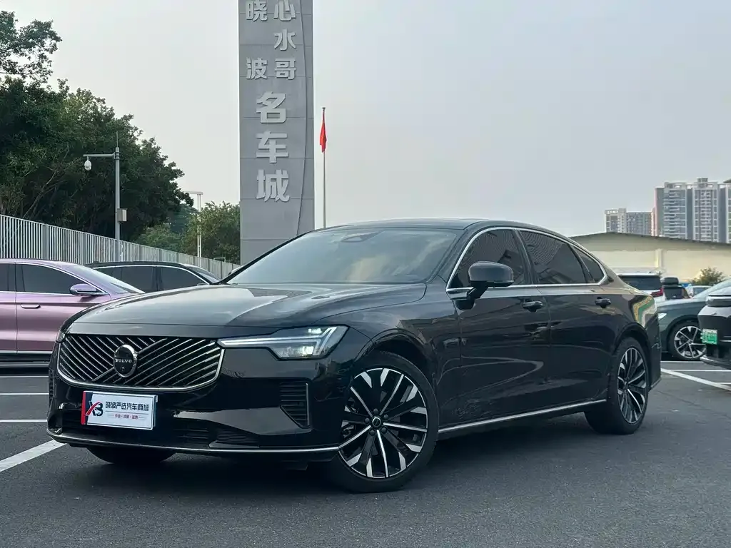 Volvo S90 — фото 4