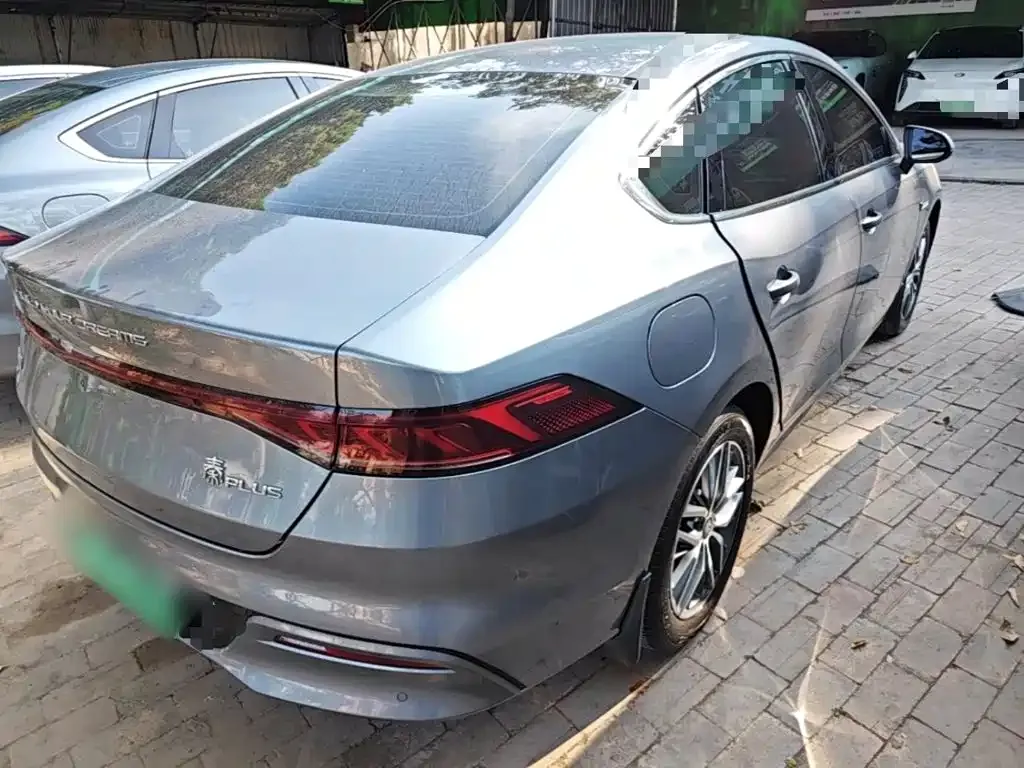 BYD Qin PLUS — фото 10