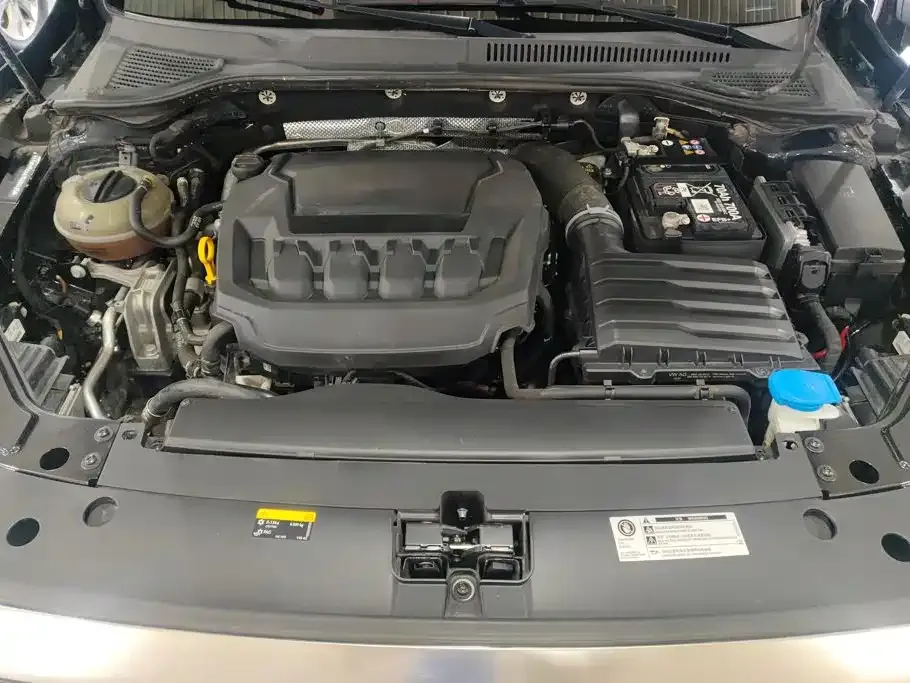 Volkswagen Passat — фото 8