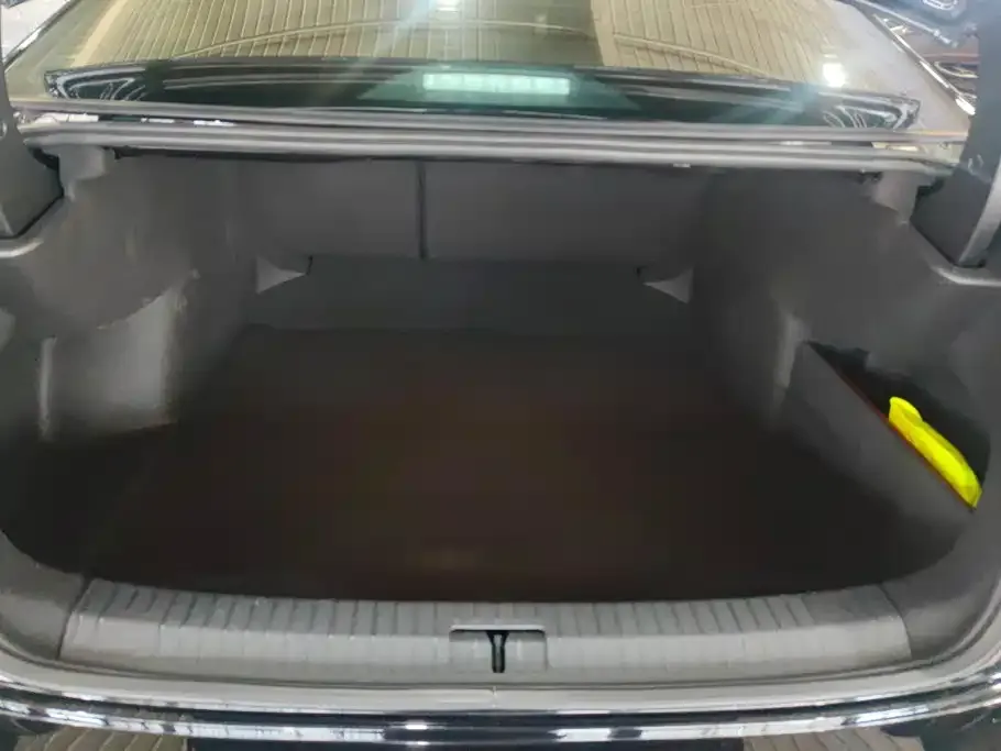 Volkswagen Passat — фото 3