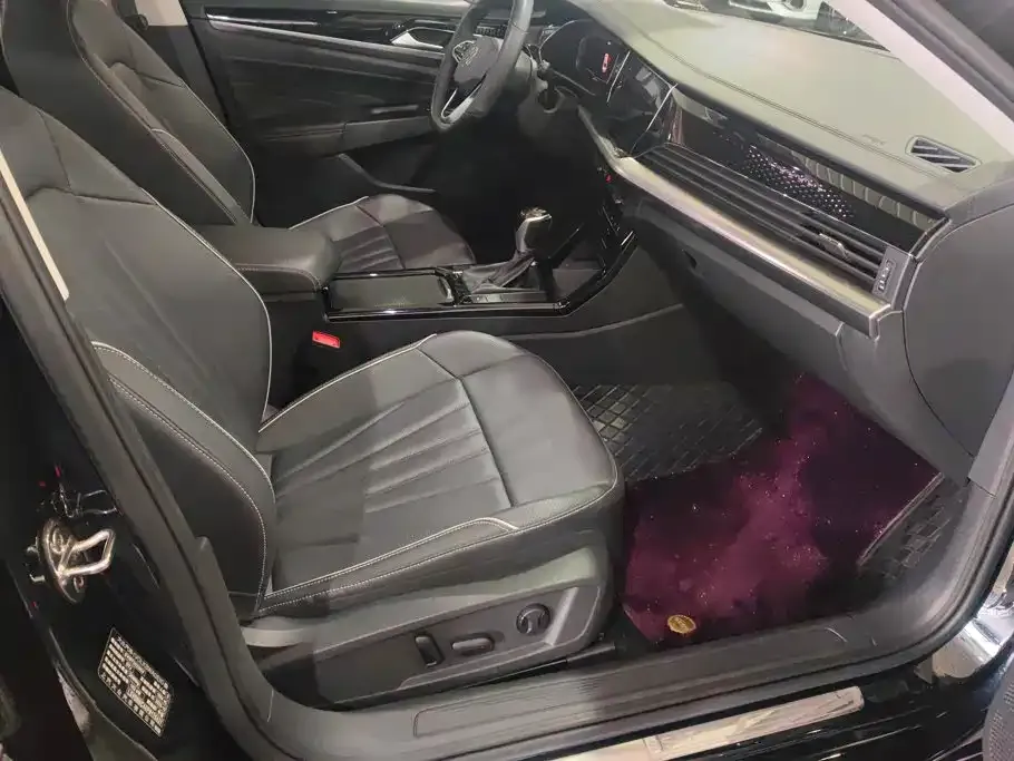 Volkswagen Passat — фото 10