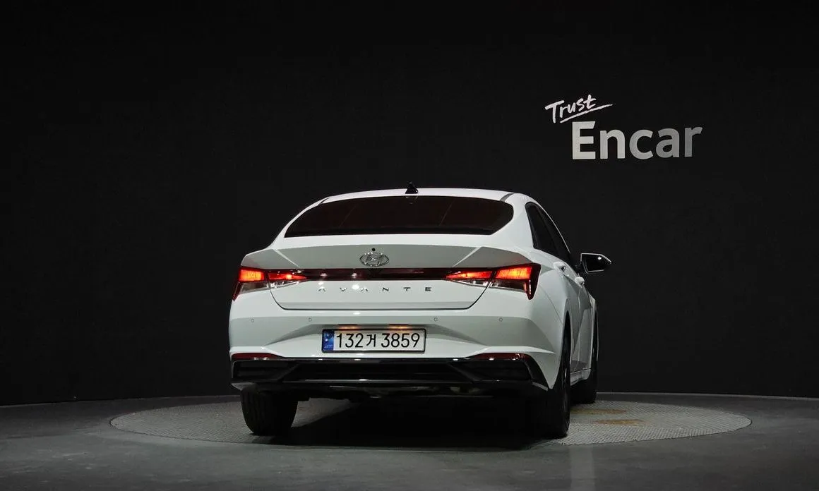 Hyundai AVANTE — фото 7