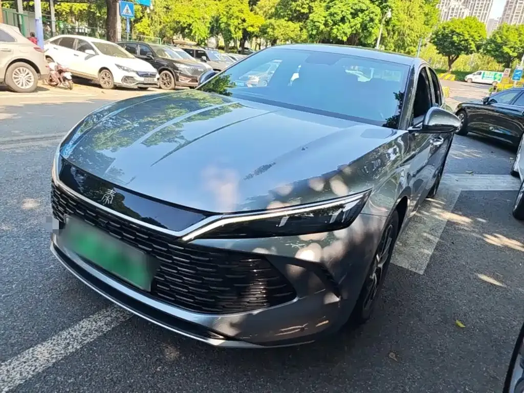 BYD Qin L — фото 1