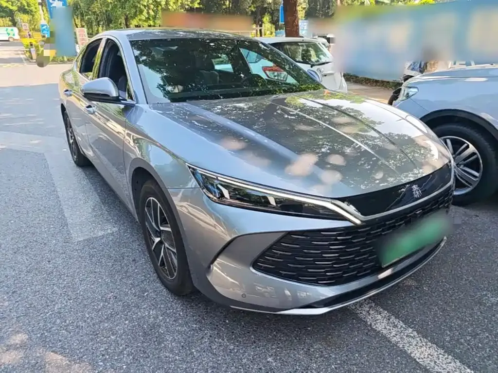 BYD Qin L — фото 10