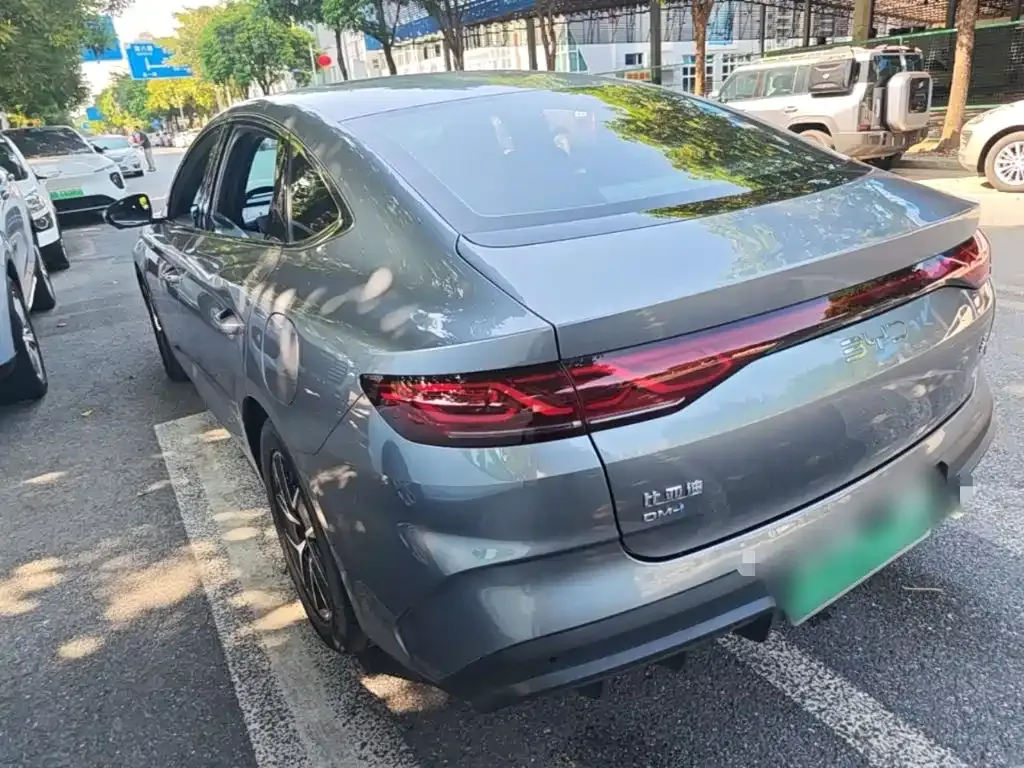 BYD Qin L — фото 4
