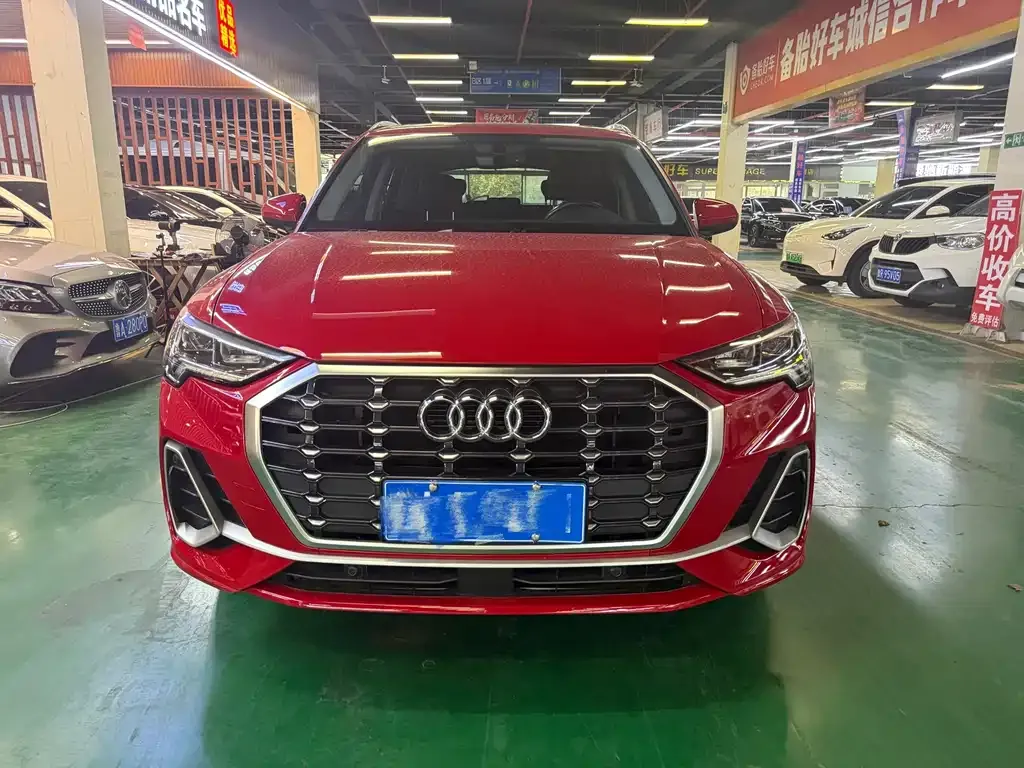 Audi Q3 — фото 9
