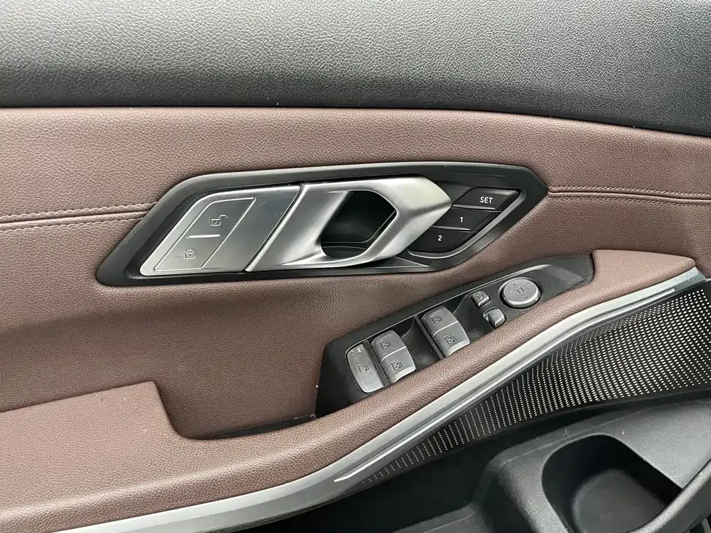 BMW 3 Series — фото 10