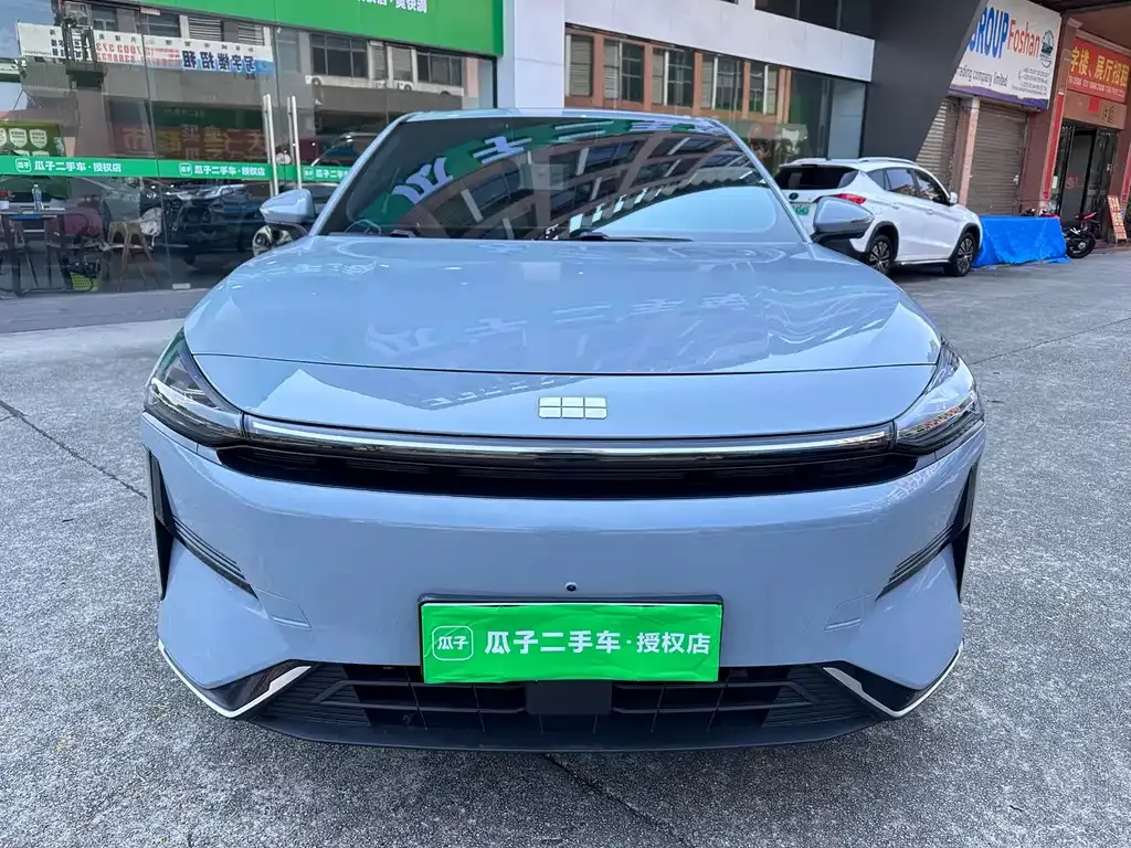 Geely Galaxy L6 — фото 4