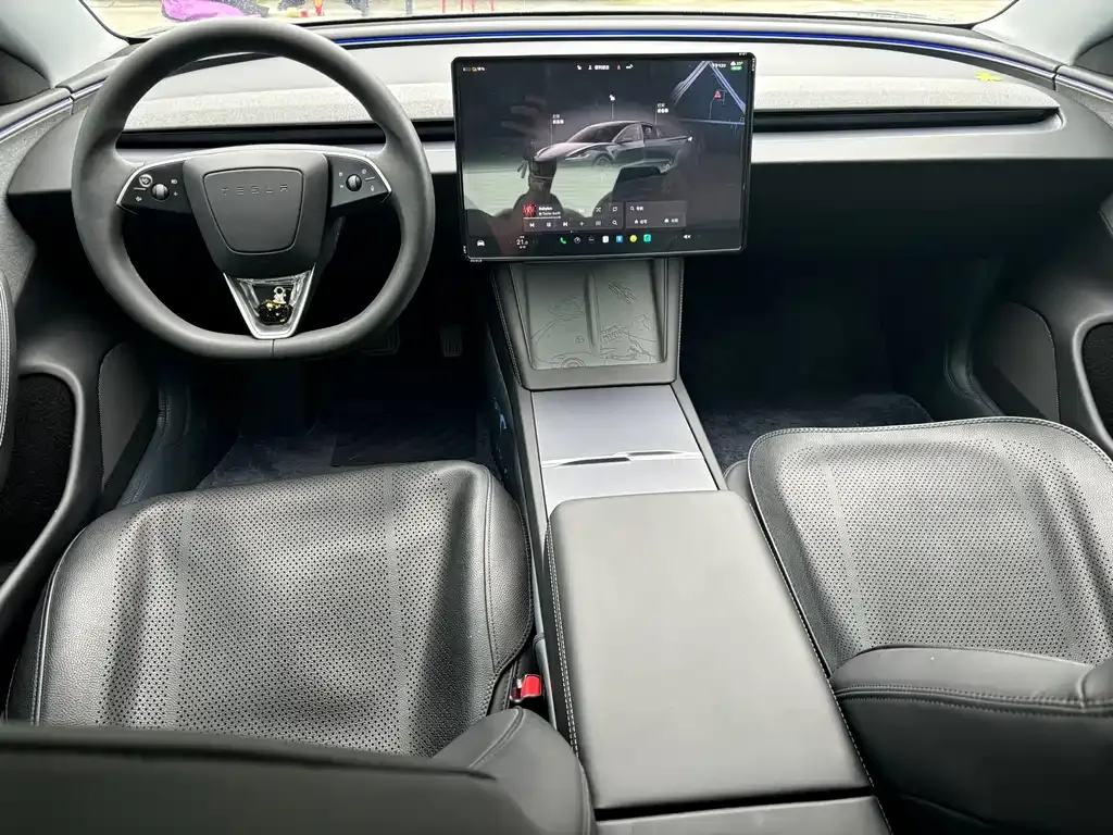 Tesla Model 3 — фото 3
