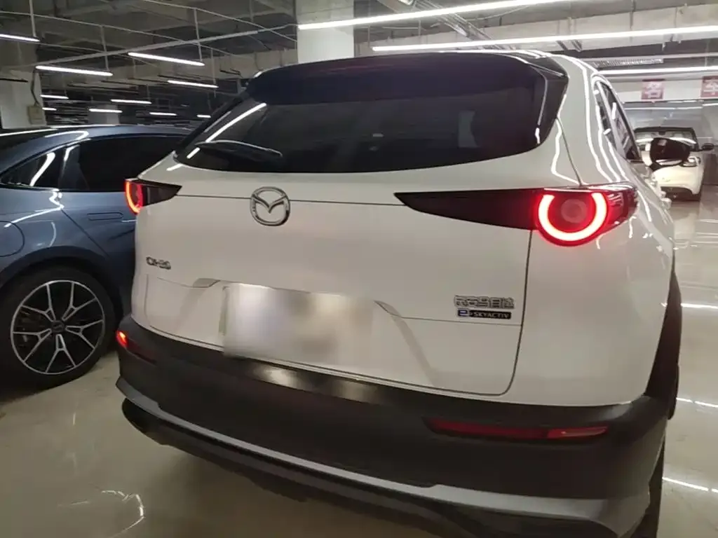 Mazda CX-30 EV — фото 2