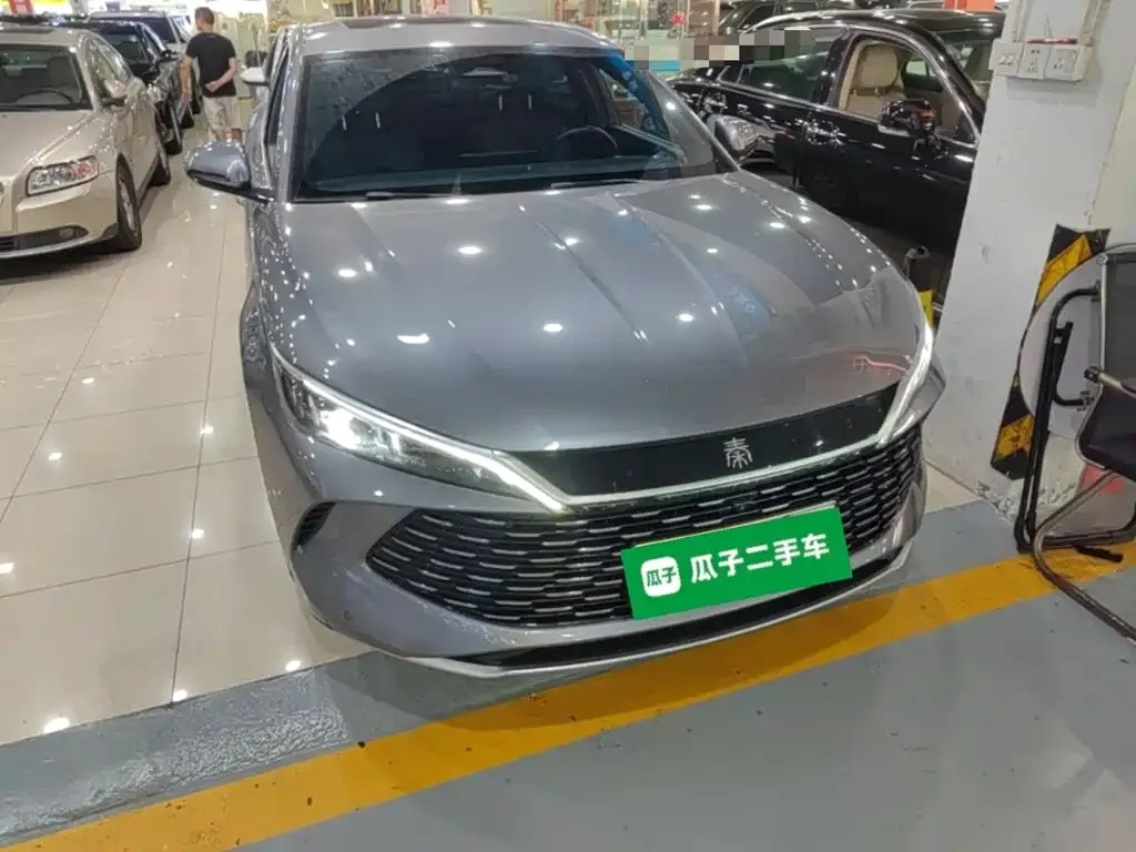 BYD Qin L — фото 9