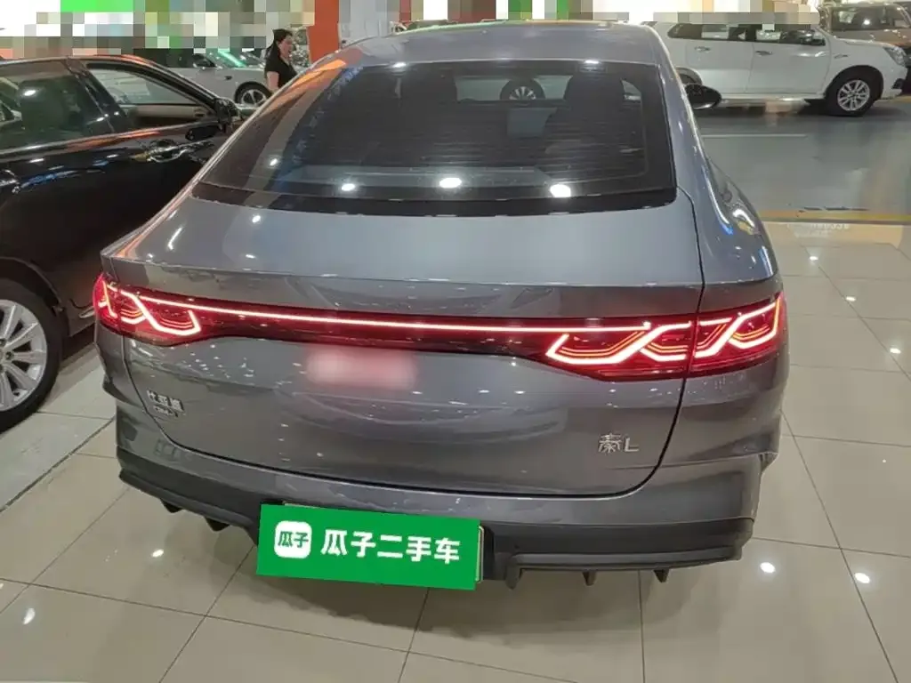 BYD Qin L — фото 8