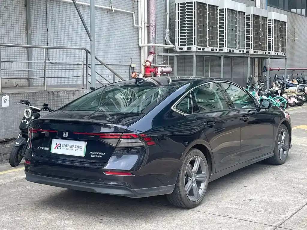 Honda Accord New Energy — фото 9